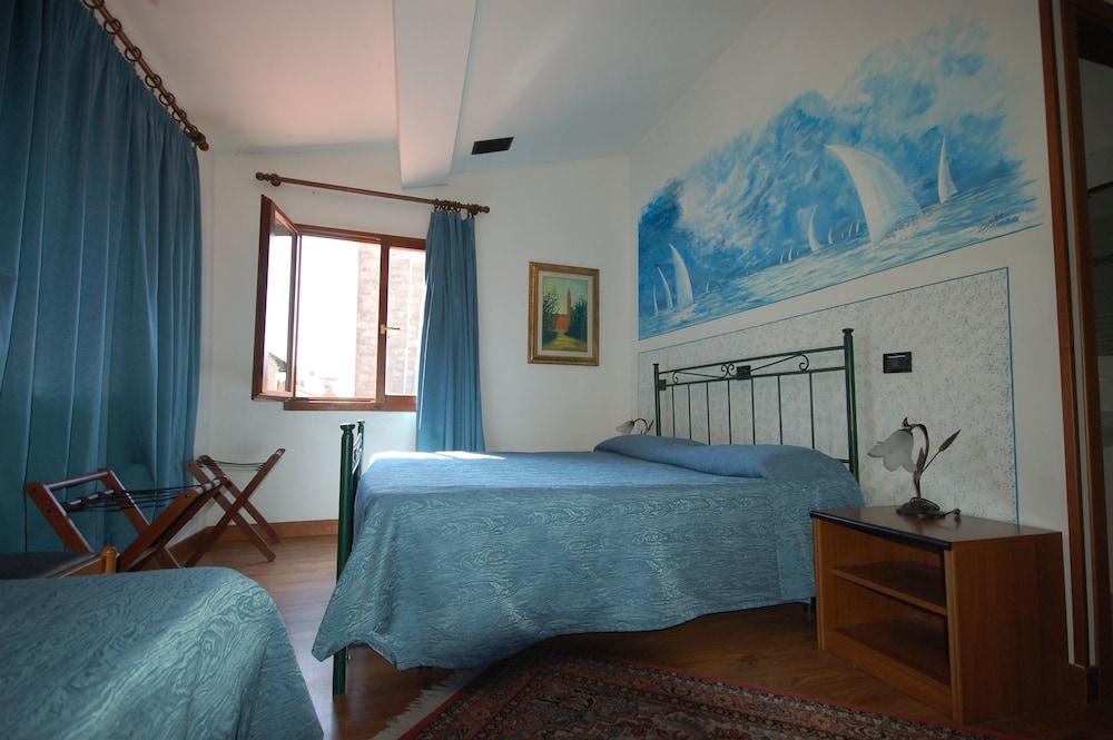Hotel Leonardo Pise Extérieur photo